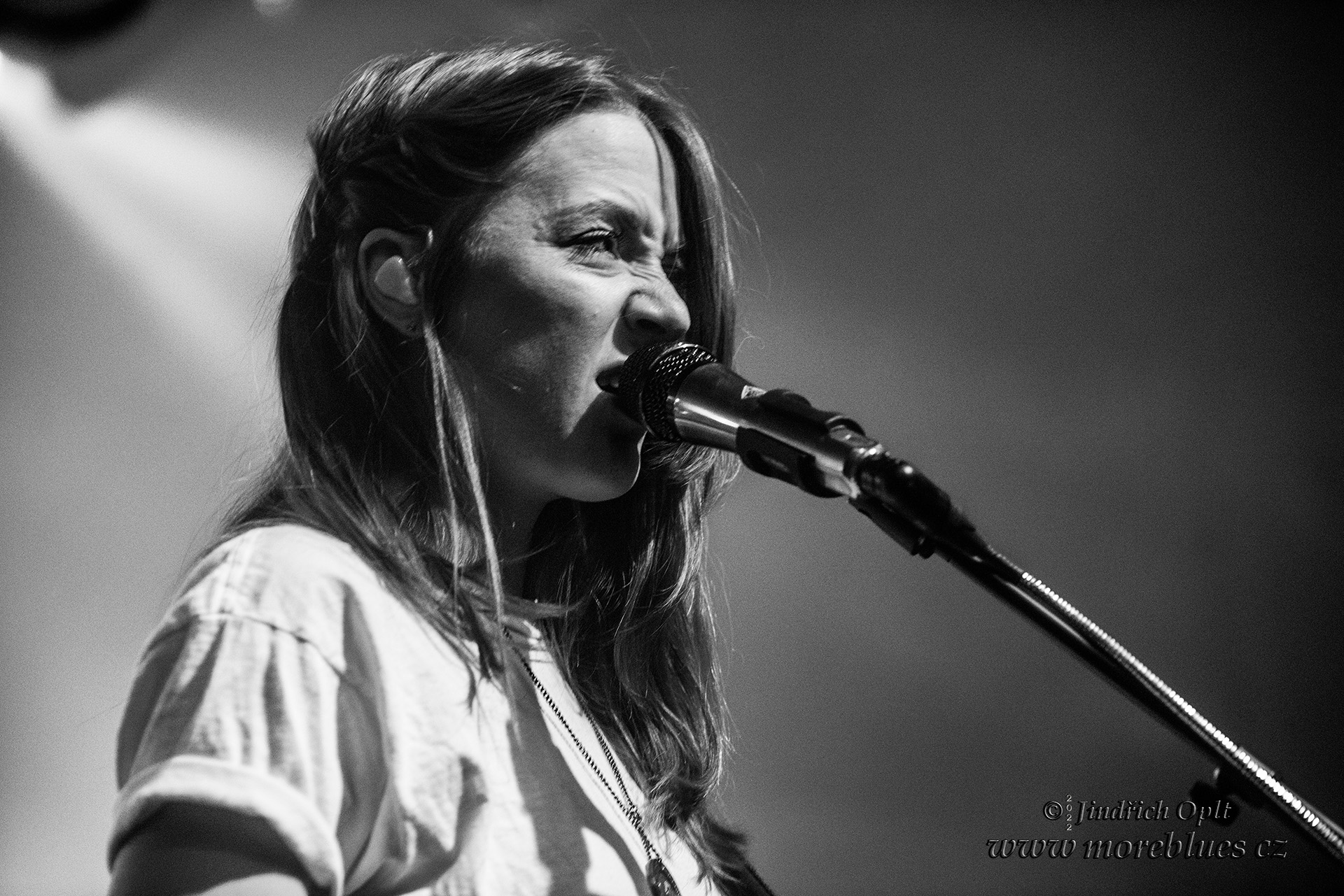 LARKIN POE_057