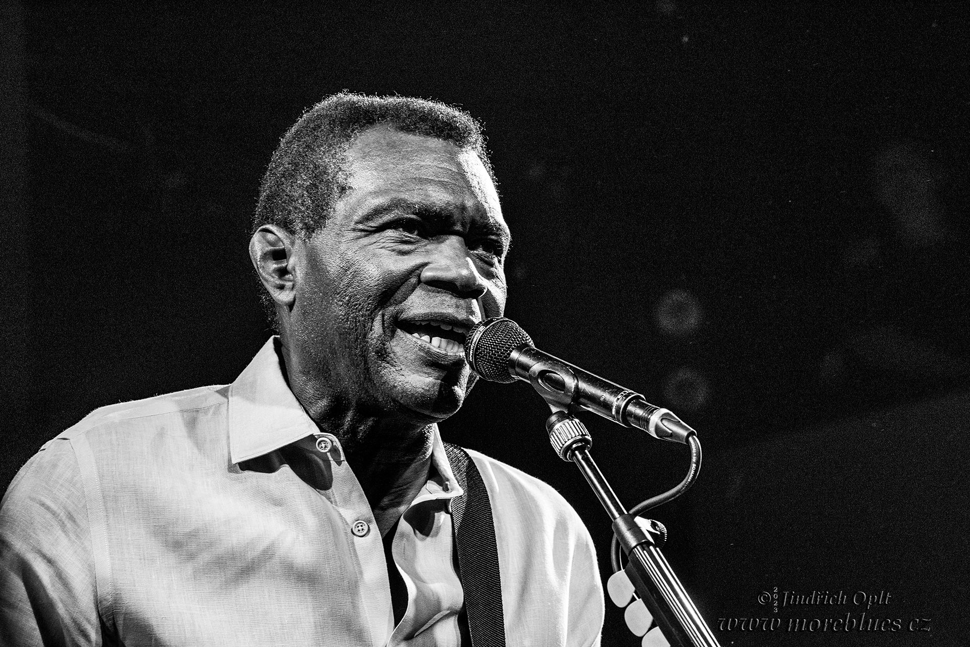 ROBERT CRAY_13