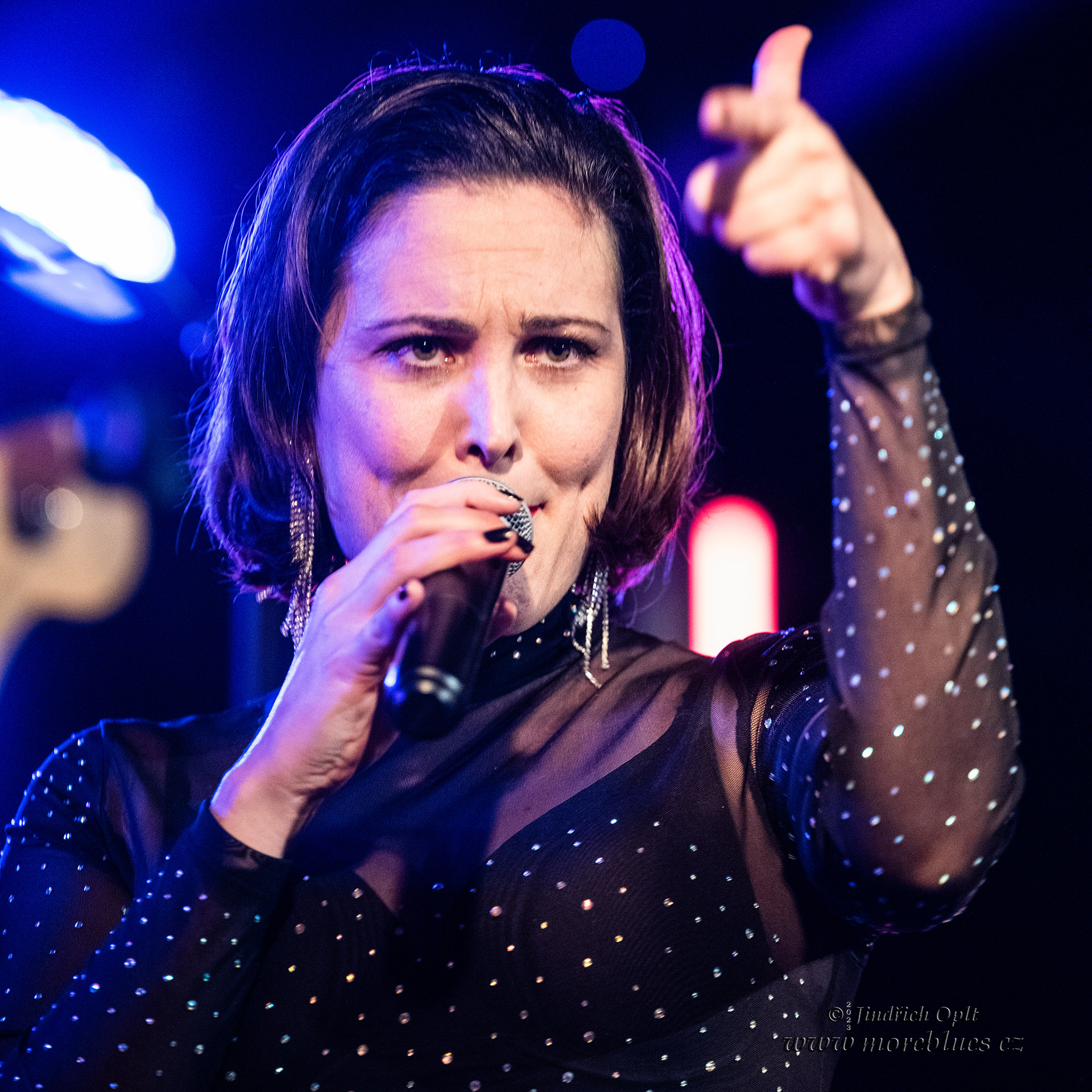 NOA & THE HELL DRINKERS_13