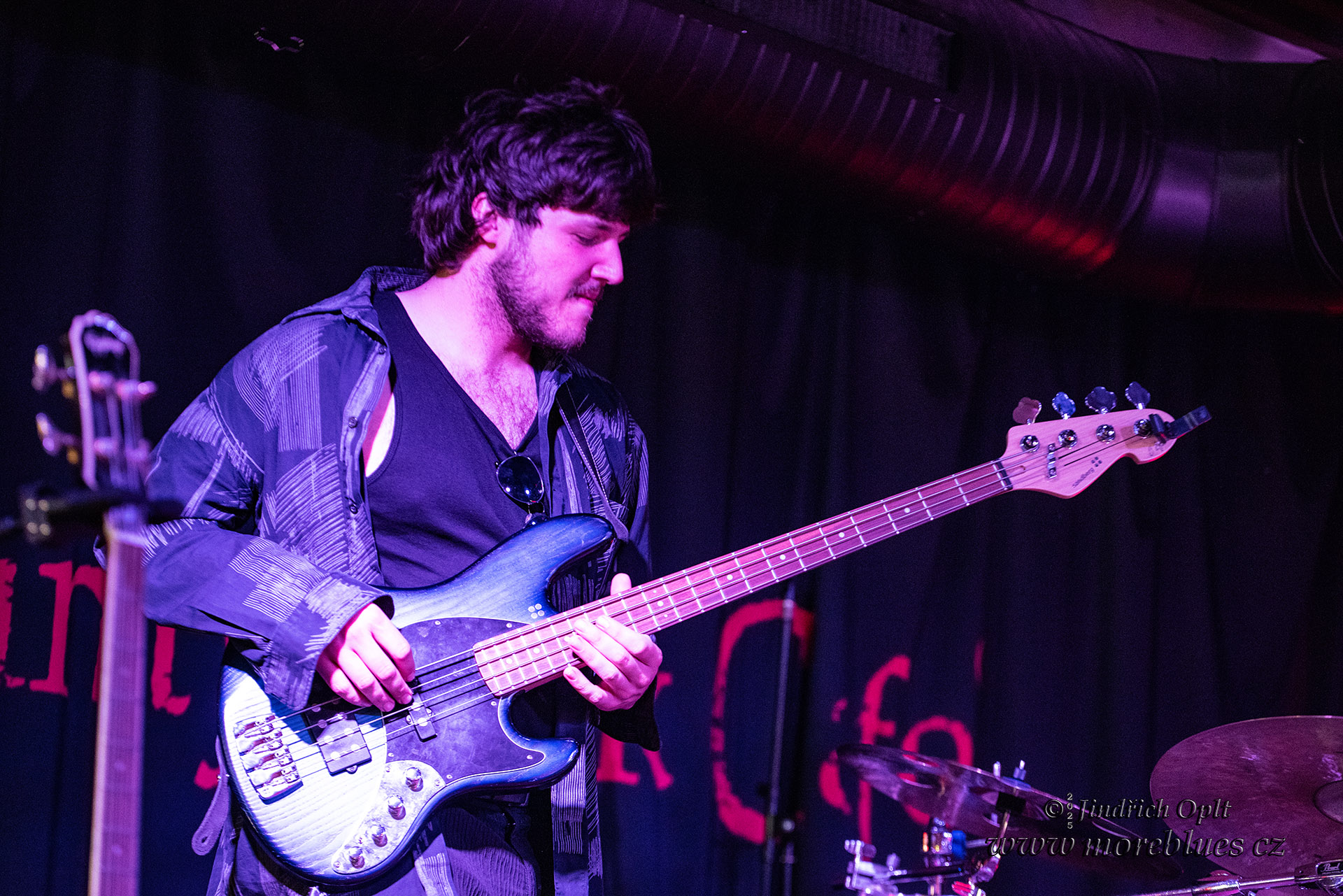 GWYN ASHTON TRIO_010