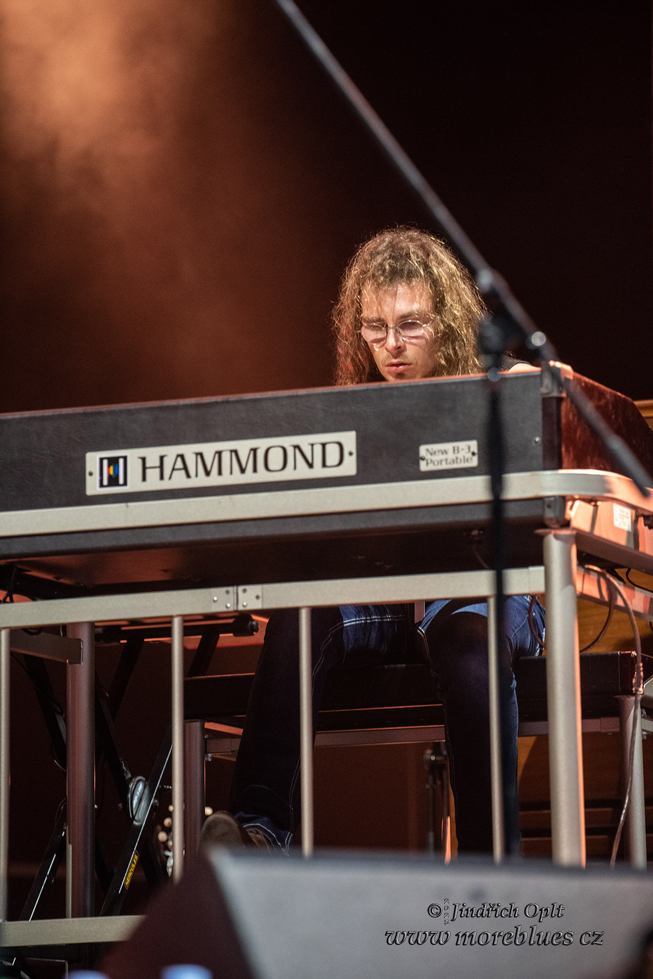 STONAGE FULL OF SUN_15