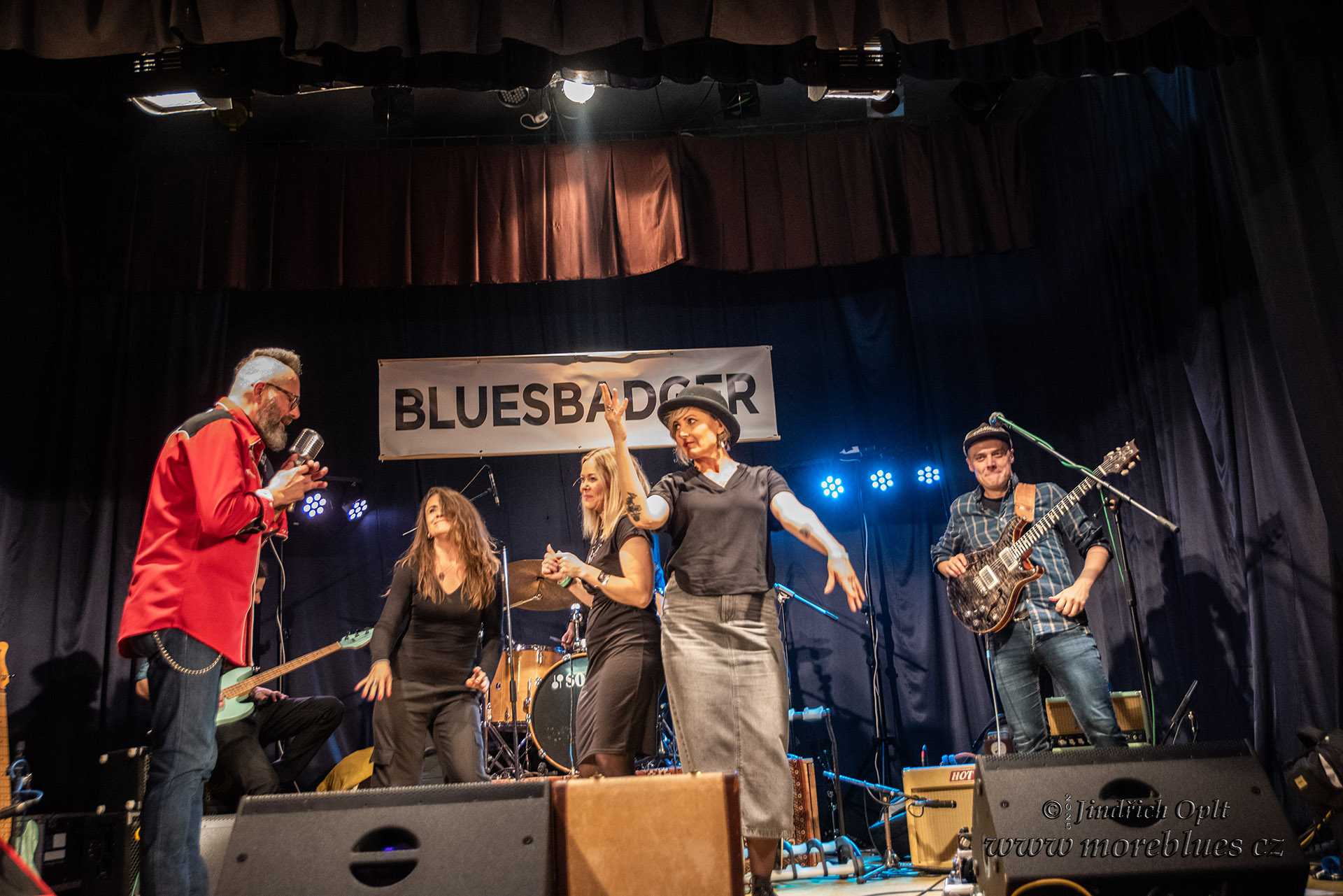 CHARLIE SLAVÍK REVUE_71