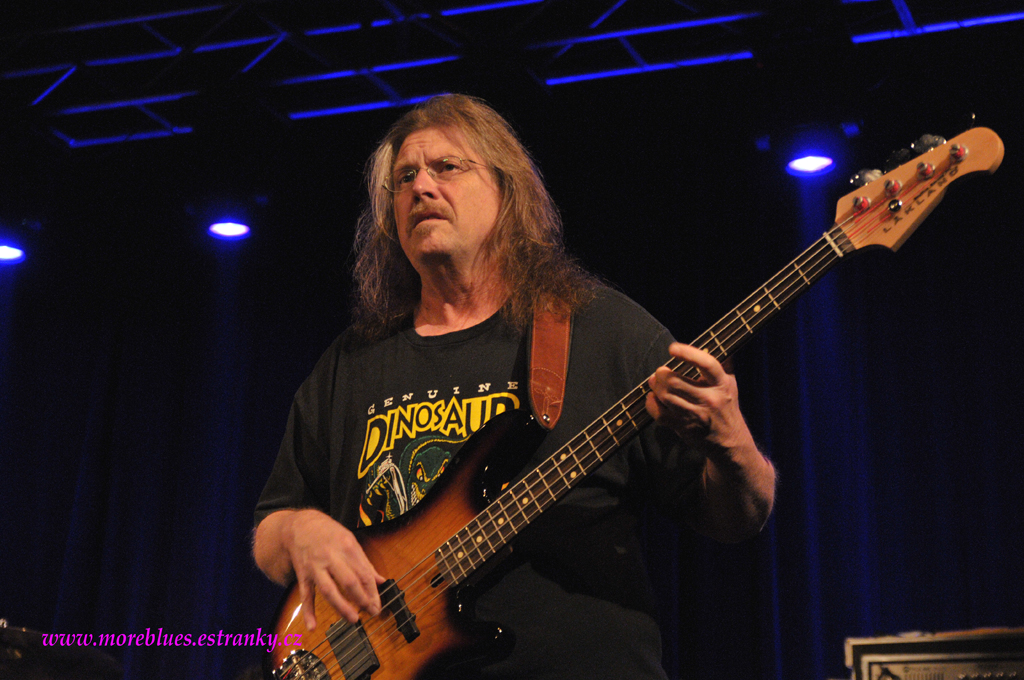 WALTER TROUT_05.jpg