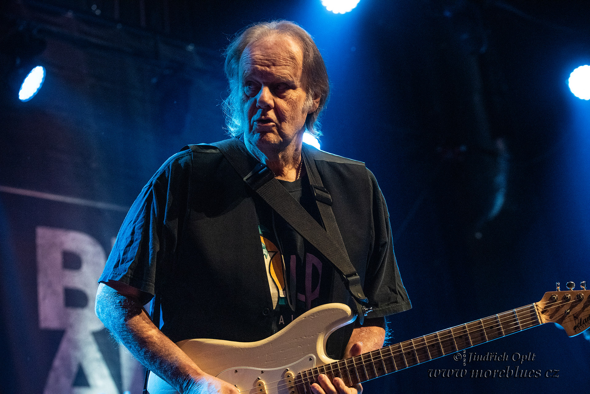 WALTER TROUT_004