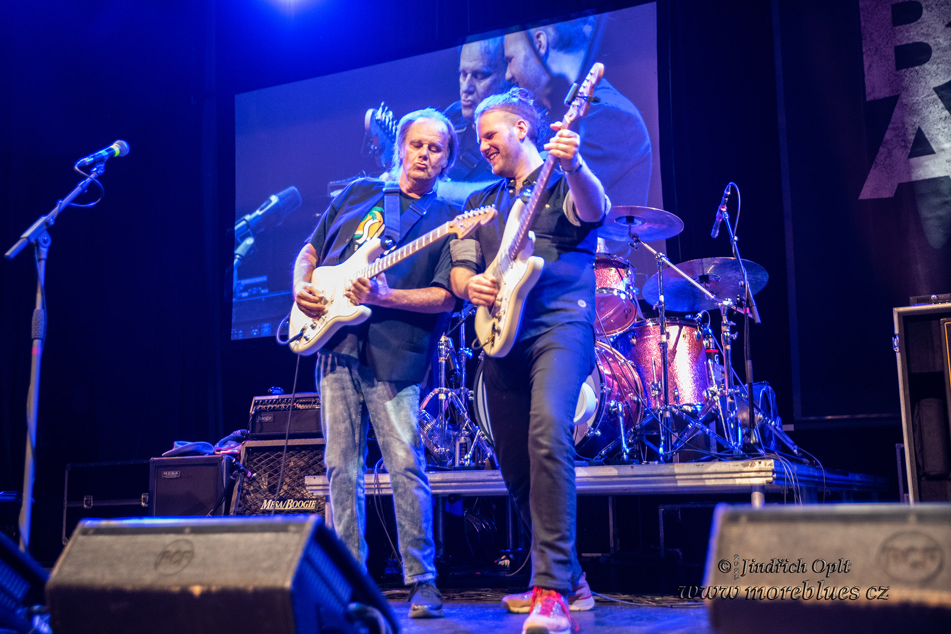 WALTER TROUT_077
