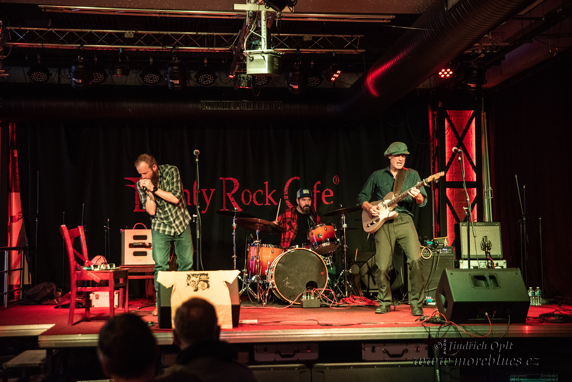 DUSTIN ARBUCKLE & THE DAMNATIONS_032