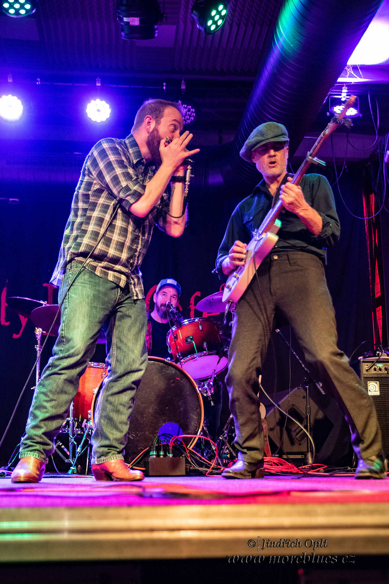 DUSTIN ARBUCKLE & THE DAMNATIONS_065