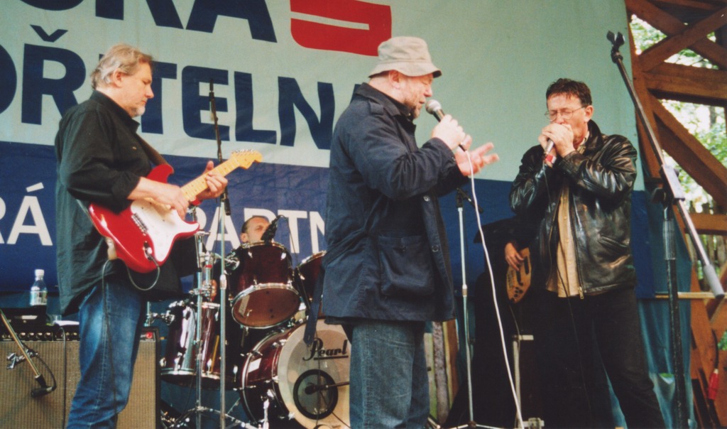 21 Lipa Andršt Blues Band.jpg