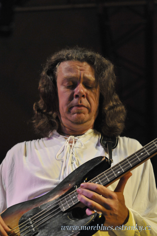 LIVIN BLUES XPERIENCE_26.jpg