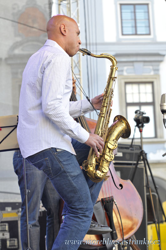 JOSHUA REDMAN TRIO_06.jpg