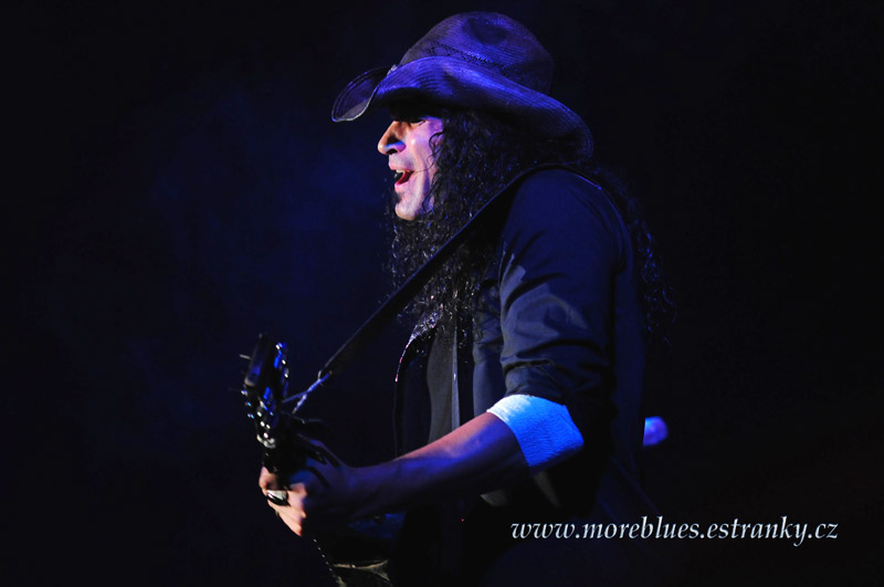 ERIC SARDINAS BAND V UHERSKÉM BRODĚ_029.jpg