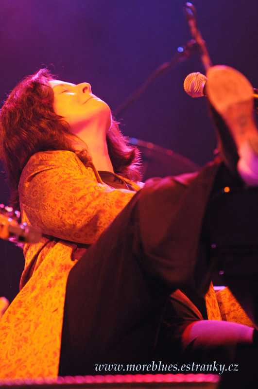 LINDA GAIL LEWIS_02.jpg