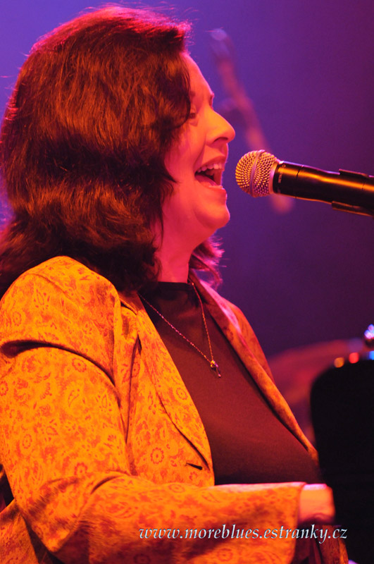 LINDA GAIL LEWIS_08.jpg