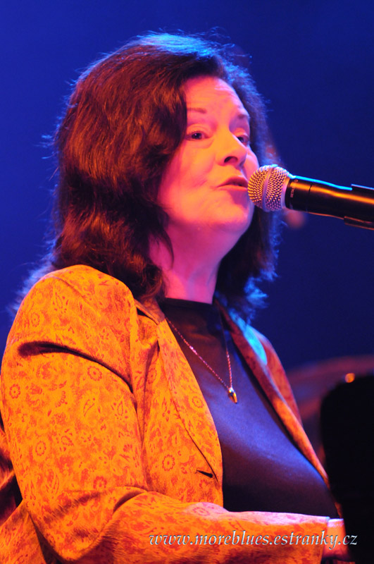 LINDA GAIL LEWIS_09.jpg