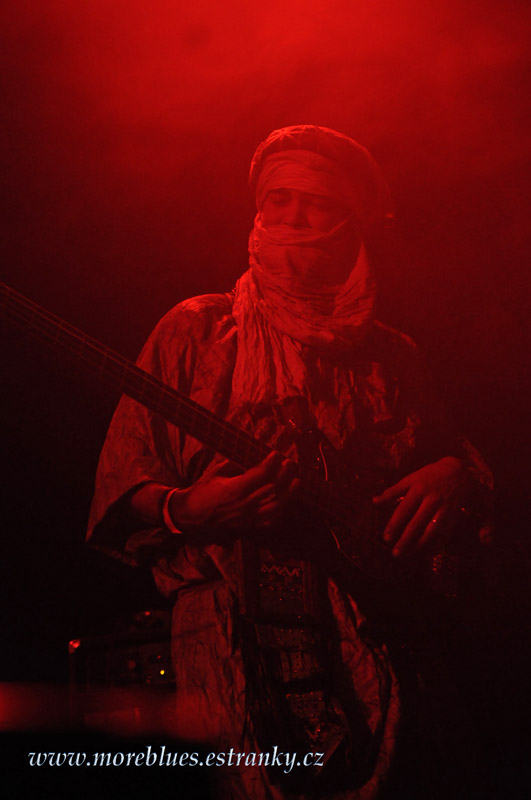 TINARIWEN_34.jpg