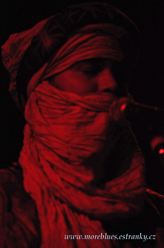 TINARIWEN_36.jpg