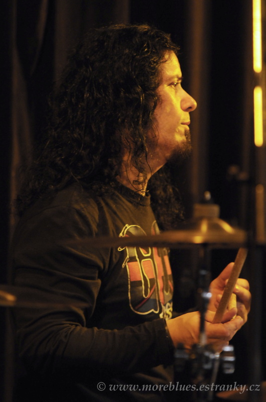DEMIAN BAND_012.JPG