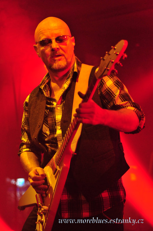 WISHBONE ASH_06.jpg