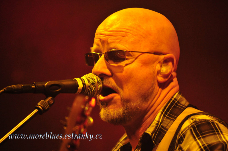 WISHBONE ASH_07.jpg