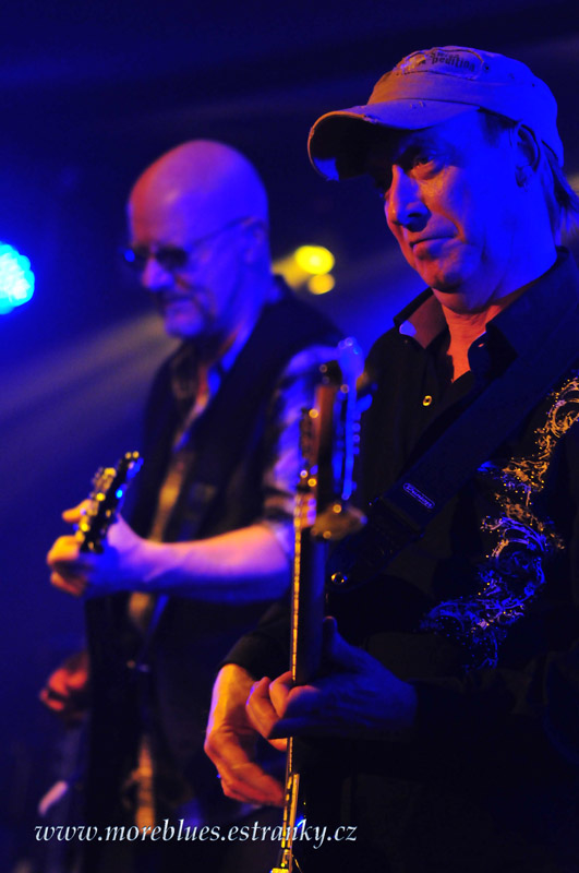 WISHBONE ASH_15.jpg