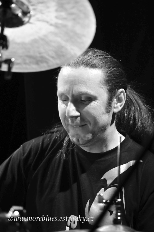PETR KALANDRA MEMORY BAND_01.jpg