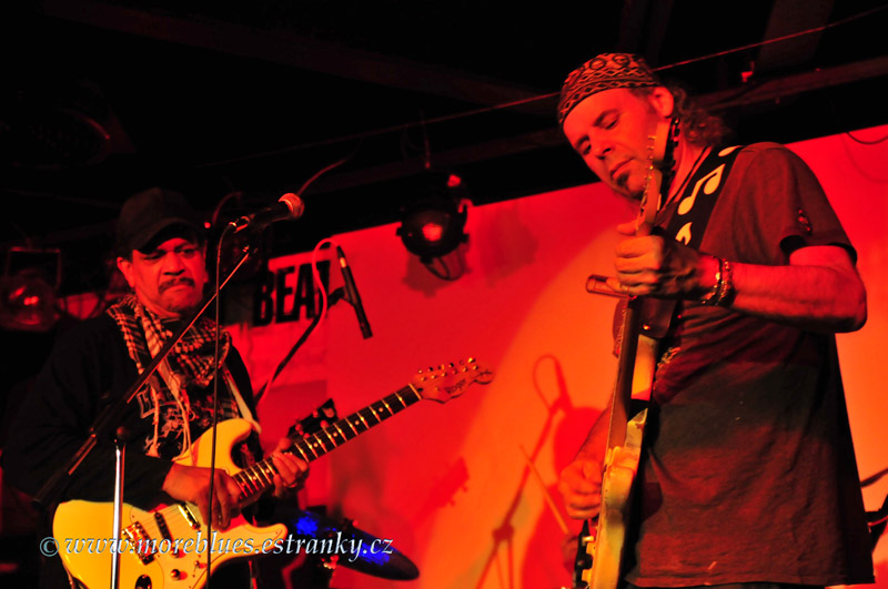 VARGAS BLUES BAND_054.jpg