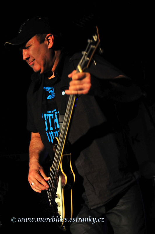 VARGAS BLUES BAND_091.jpg